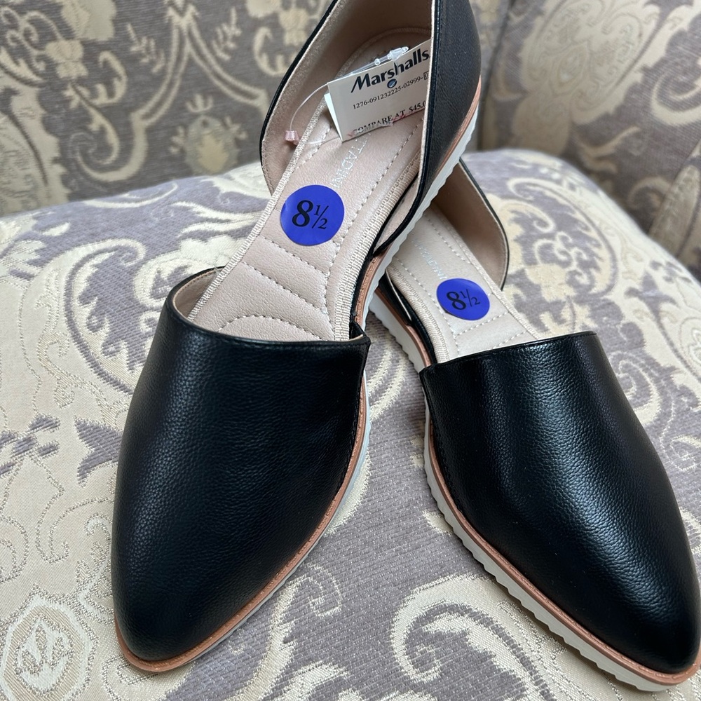 Adrienne Vittadini Black Leather Flats shoes Brand New 8.5 sz for all occasions - Picture 5 of 11